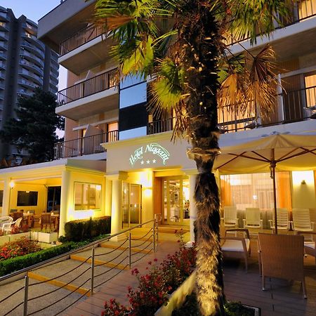 Hotel Niagara Lignano Sabbiadoro Exterior foto